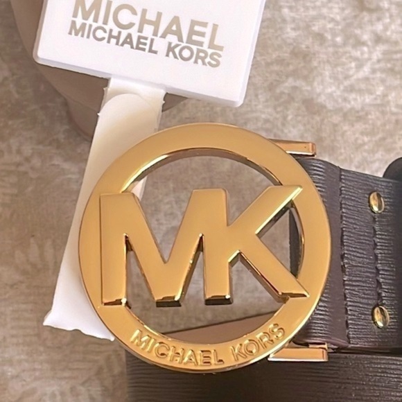 Brand New Michael Kors Genuine Leather Brown Belt w/ Round Gold Tone Buckle - Picture 3 of 15